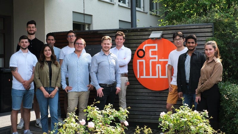 Sentinum Team und ifm Unternehmensgruppe